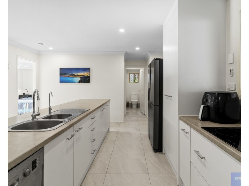 65 Kummara Road, Edens Landing QLD 4207