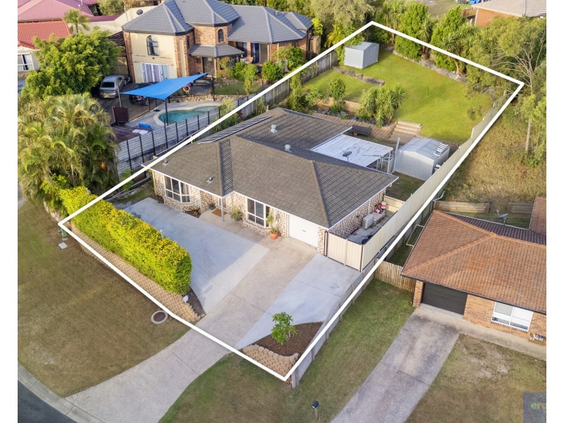 65 Kummara Road, Edens Landing QLD 4207
