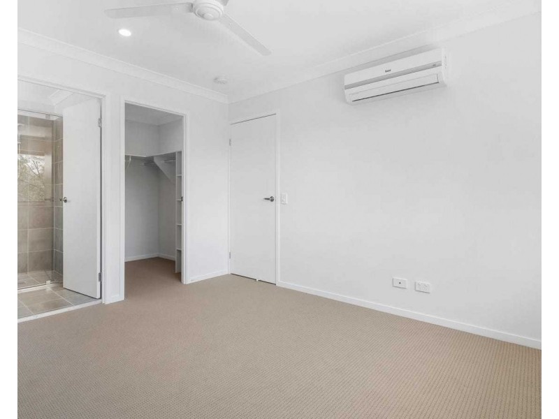 10/1 Dalvena Street, Marsden QLD 4132