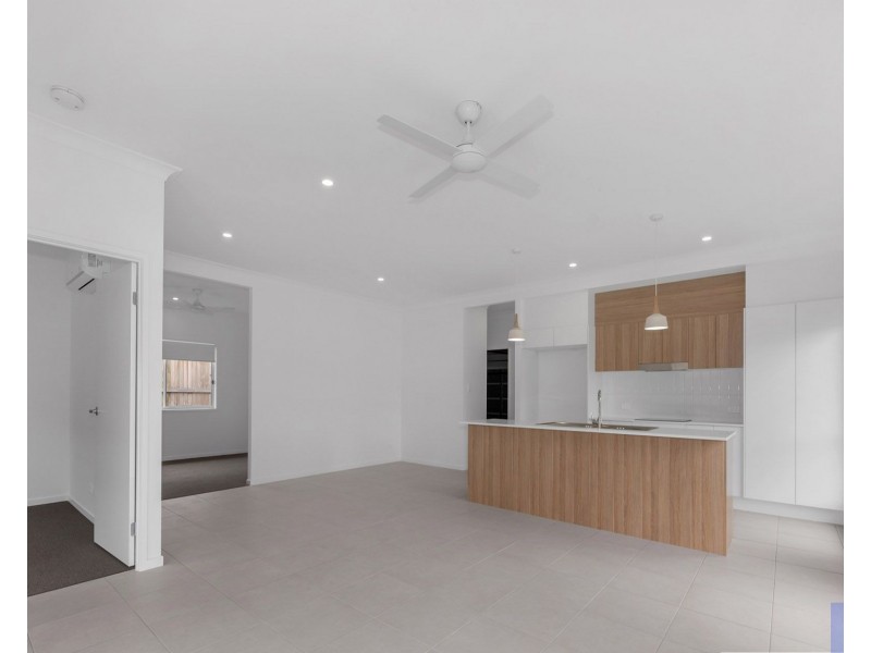 23 Napier Crest, Yarrabilba QLD 4207