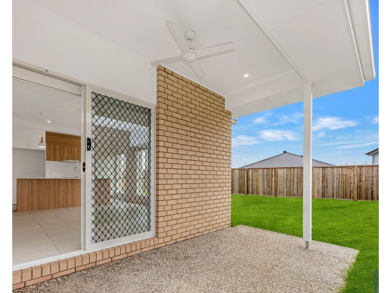 23 Napier Crest, Yarrabilba QLD 4207