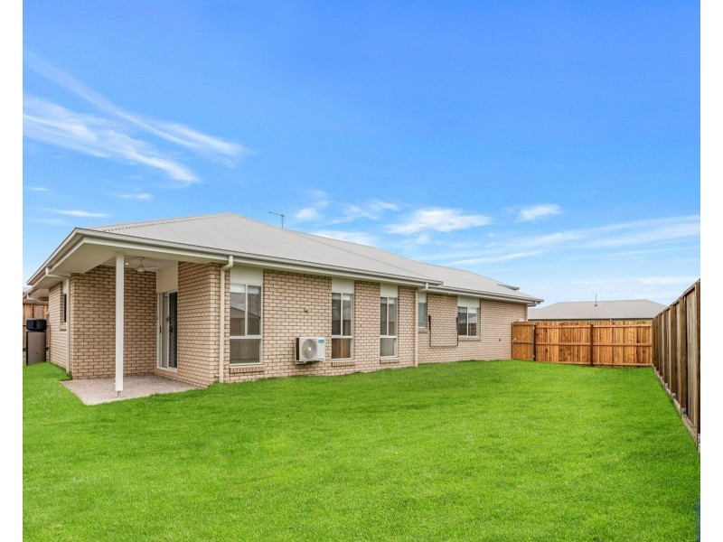 23 Napier Crest, Yarrabilba QLD 4207