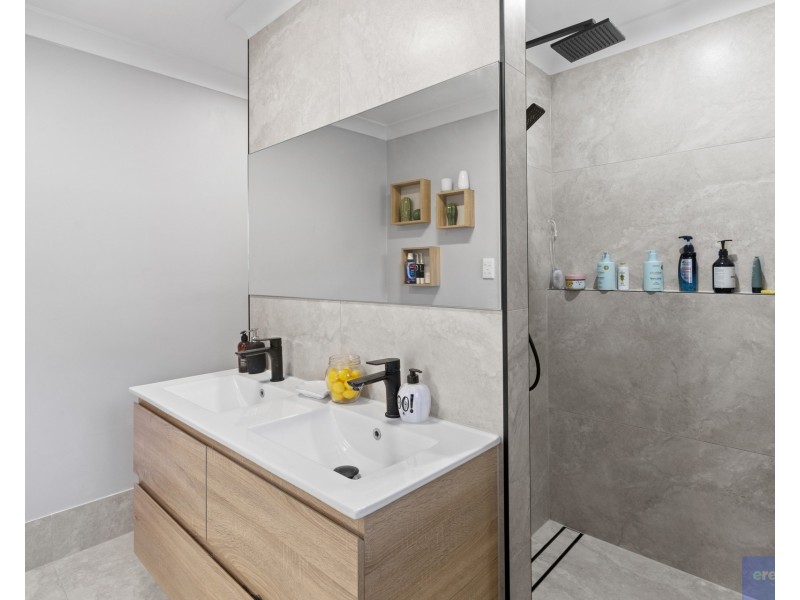 7 Mulligan Way, Edens Landing QLD 4207