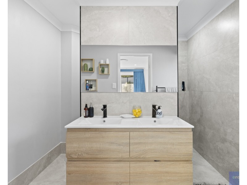 7 Mulligan Way, Edens Landing QLD 4207