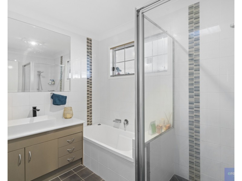 7 Mulligan Way, Edens Landing QLD 4207