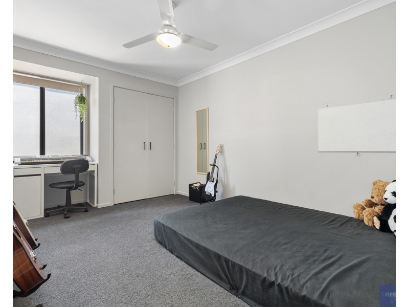 10 Mount Edwards Street, Park Ridge QLD 4125