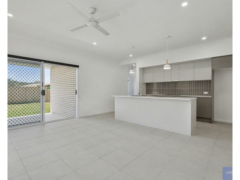 60 Windle Road, Brassall QLD 4305