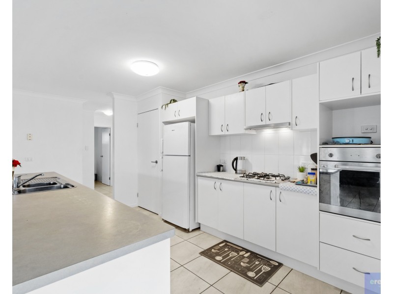 16 Sandpiper Circuit, Eagleby QLD 4207