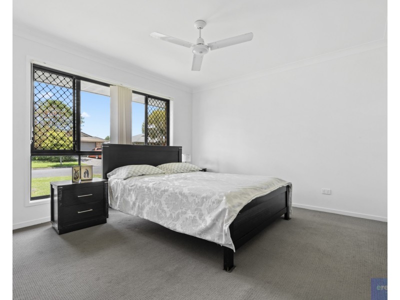 16 Sandpiper Circuit, Eagleby QLD 4207