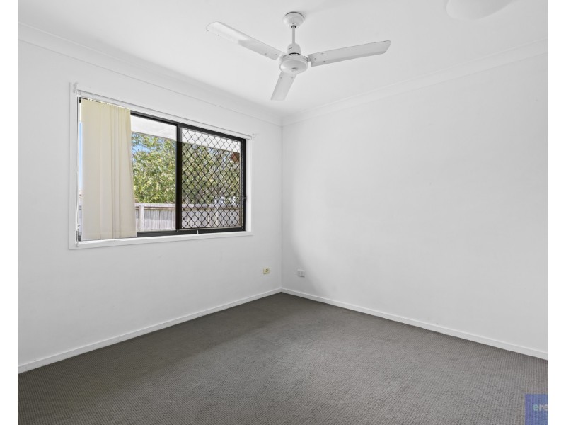 16 Sandpiper Circuit, Eagleby QLD 4207