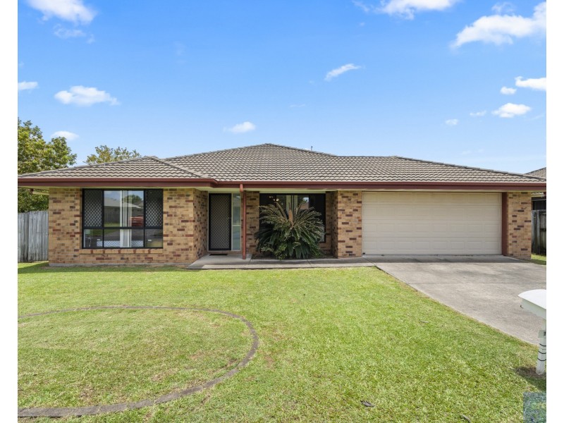 16 Sandpiper Circuit, Eagleby QLD 4207