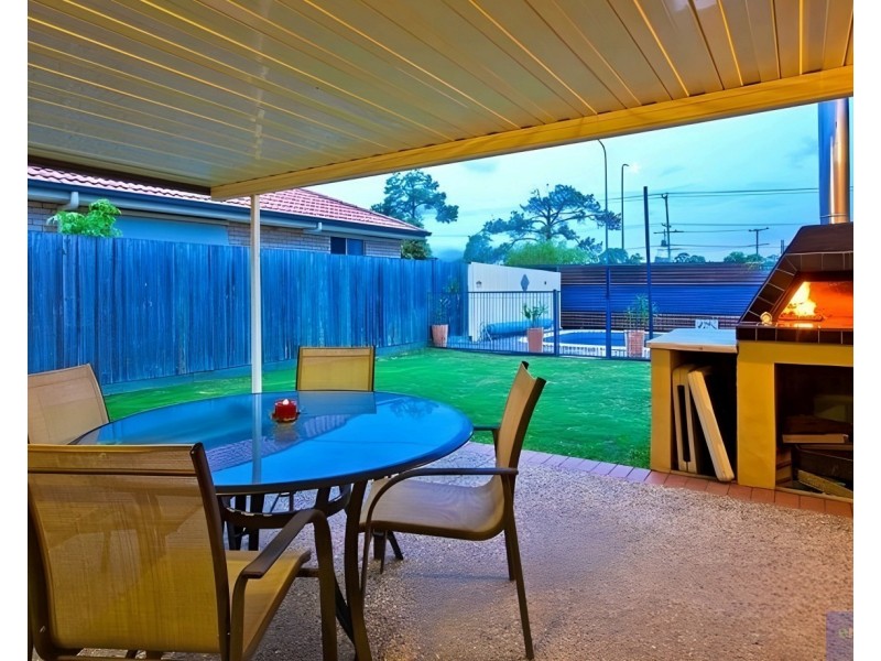 61 Teak Street, Rothwell QLD 4022