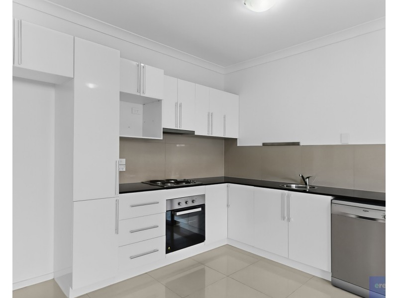 2/12 Kuranda Street, Waterford QLD 4133