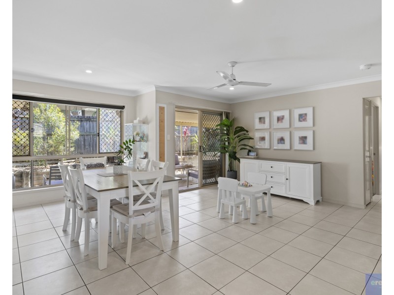 18 Wyndham Circuit, Holmview QLD 4207