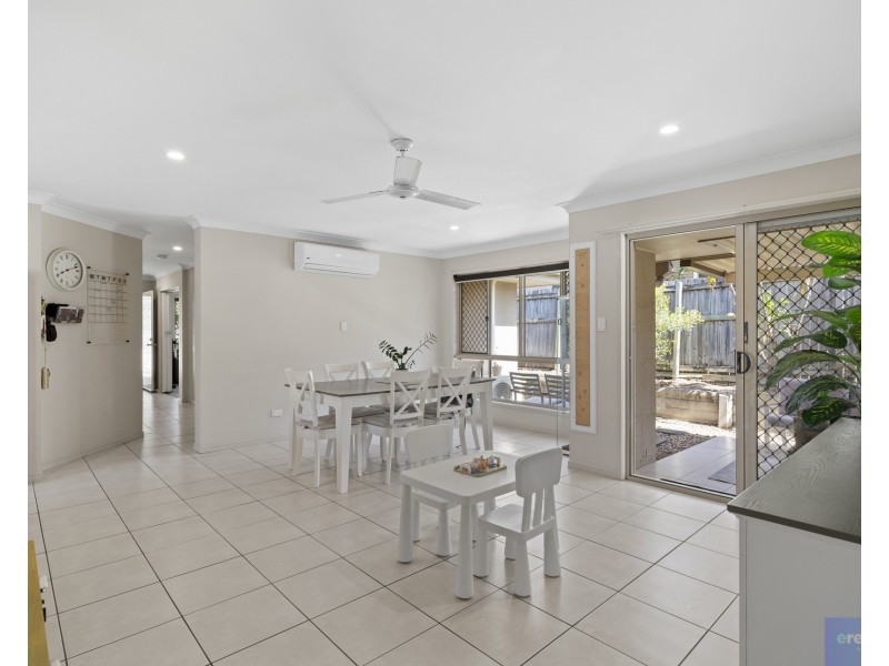 18 Wyndham Circuit, Holmview QLD 4207