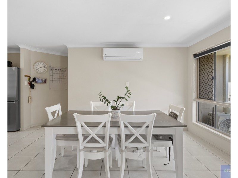 18 Wyndham Circuit, Holmview QLD 4207