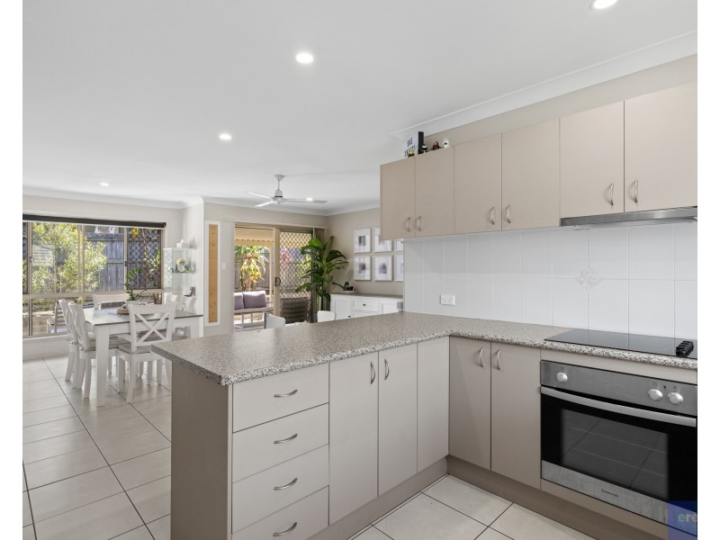 18 Wyndham Circuit, Holmview QLD 4207