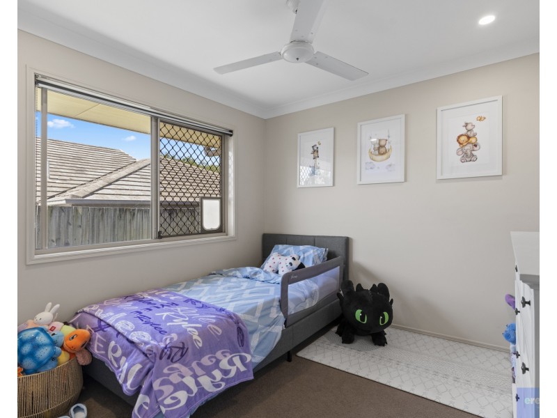 18 Wyndham Circuit, Holmview QLD 4207