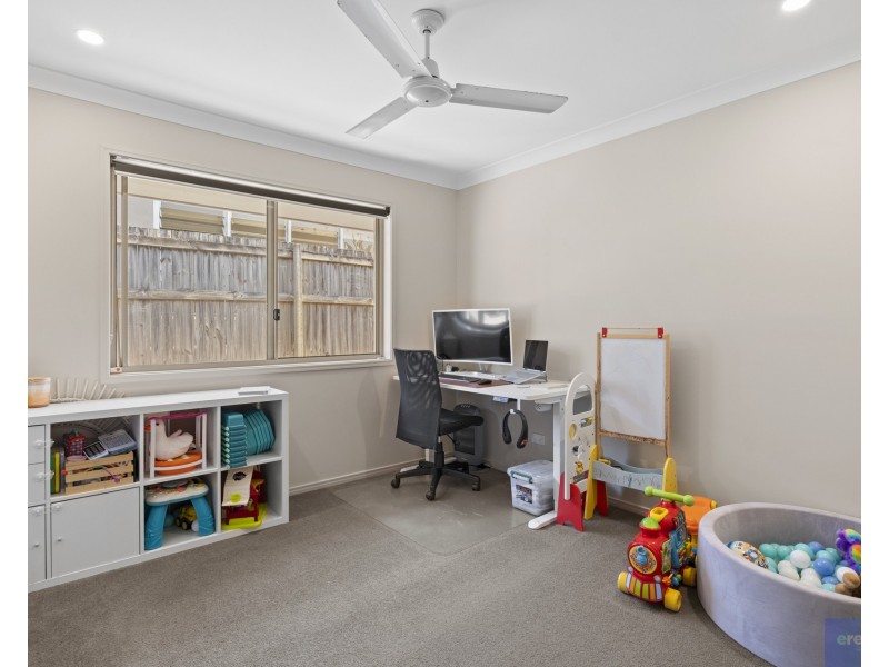 18 Wyndham Circuit, Holmview QLD 4207