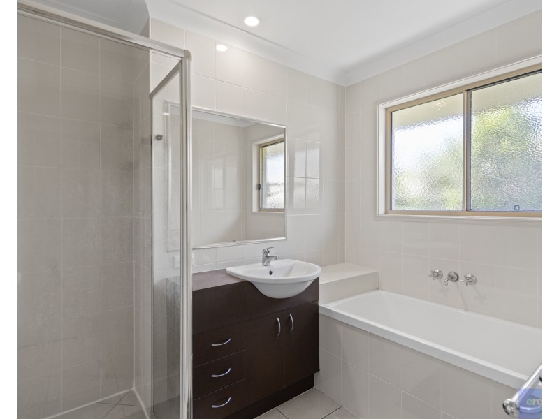 18 Wyndham Circuit, Holmview QLD 4207