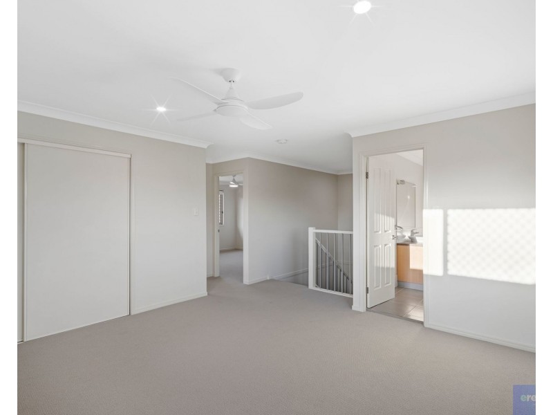 31 Ronayne Circle, One Mile QLD 4305