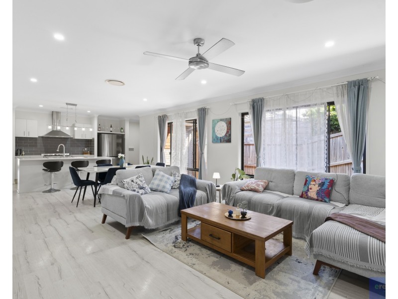 14 Meander Circuit, Holmview QLD 4207