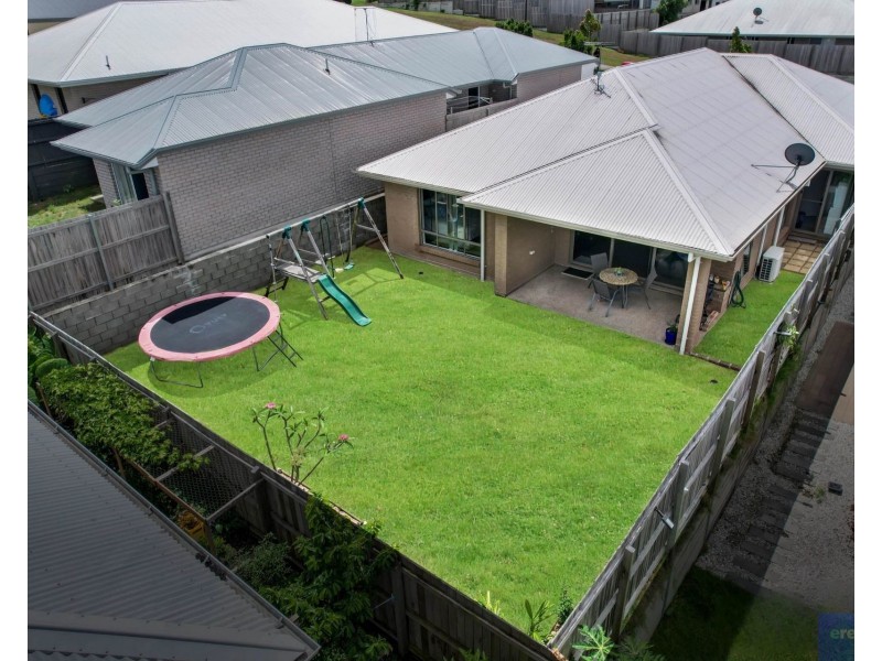 28 Jonas Circuit, Holmview QLD 4207