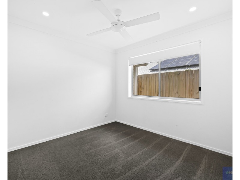 13 Brunner Drive, Park Ridge QLD 4125