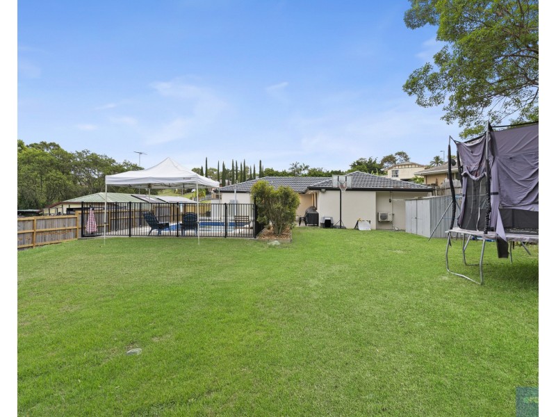 14 Kummara Road, Edens Landing QLD 4207