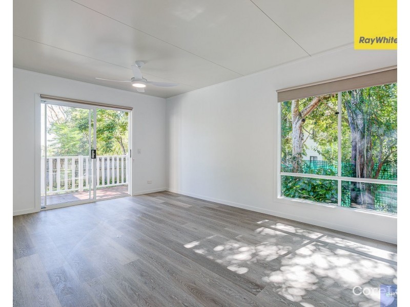 A/4 Driftwood Street, Crestmead QLD 4132