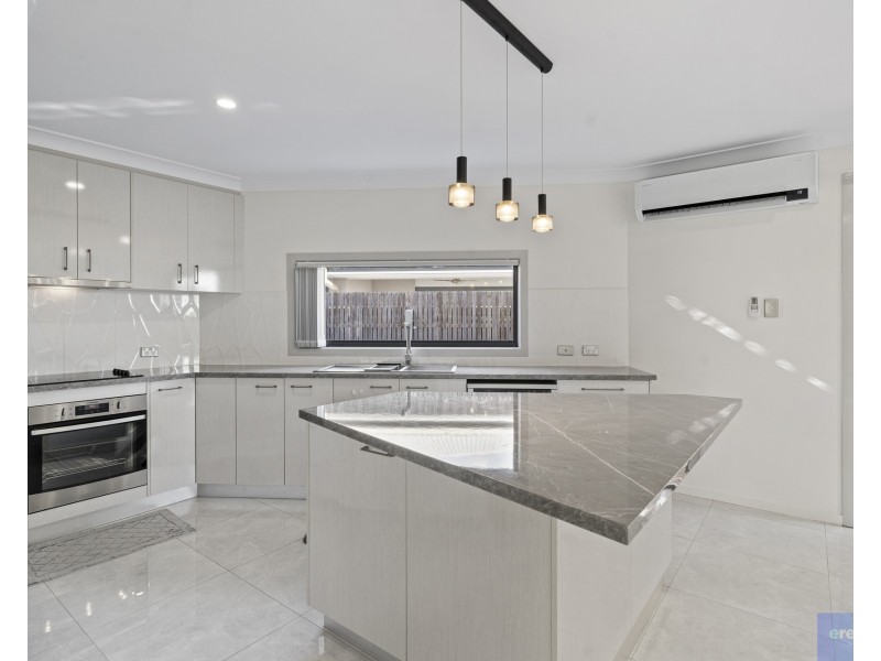 34 Kanimbla Street, Holmview QLD 4207