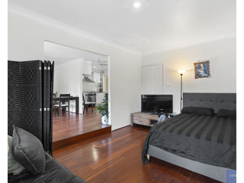 9 Maggie Court, Edens Landing QLD 4207