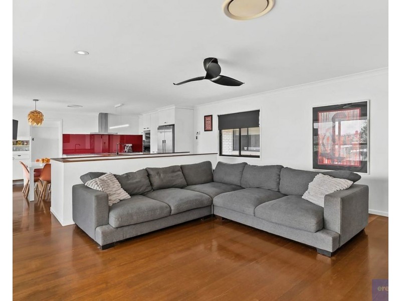 63 Dagmar Street, Holland Park QLD 4121