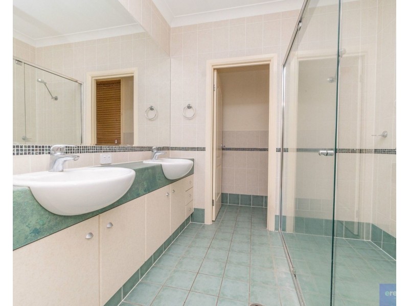 45 John Dalley Drive, Helensvale QLD 4212