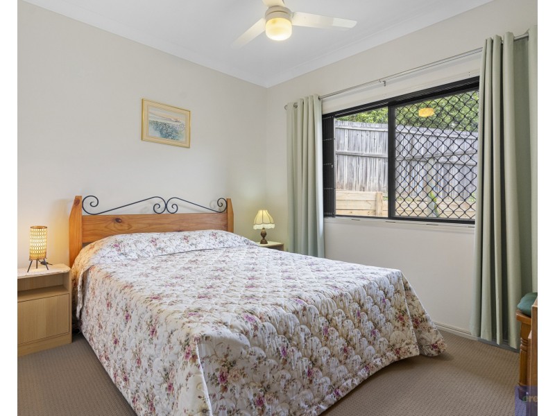 5 Wendt Place, Edens Landing QLD 4207