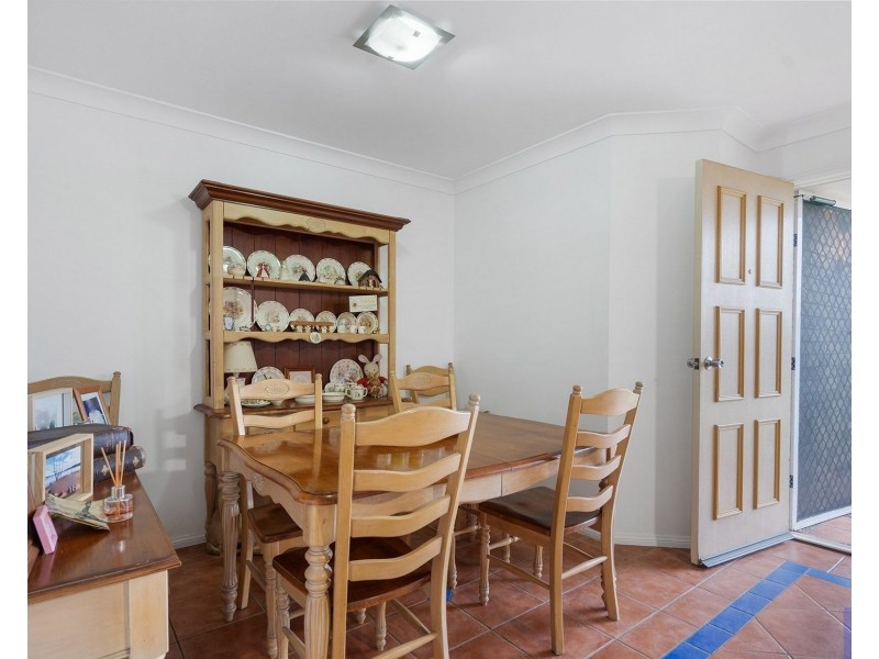 5 Gingko Crescent, Regents Park QLD 4118