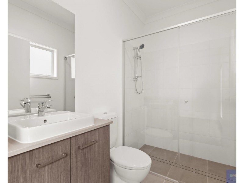 43 Schlanger Avenue, Greenbank QLD 4124