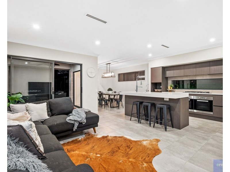 3A Barbaralla Drive, Springwood QLD 4127