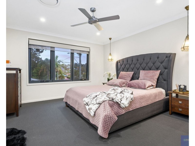 3A Barbaralla Drive, Springwood QLD 4127