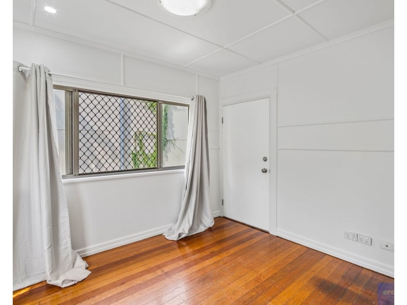 12 Barram Street, Goodna QLD 4300