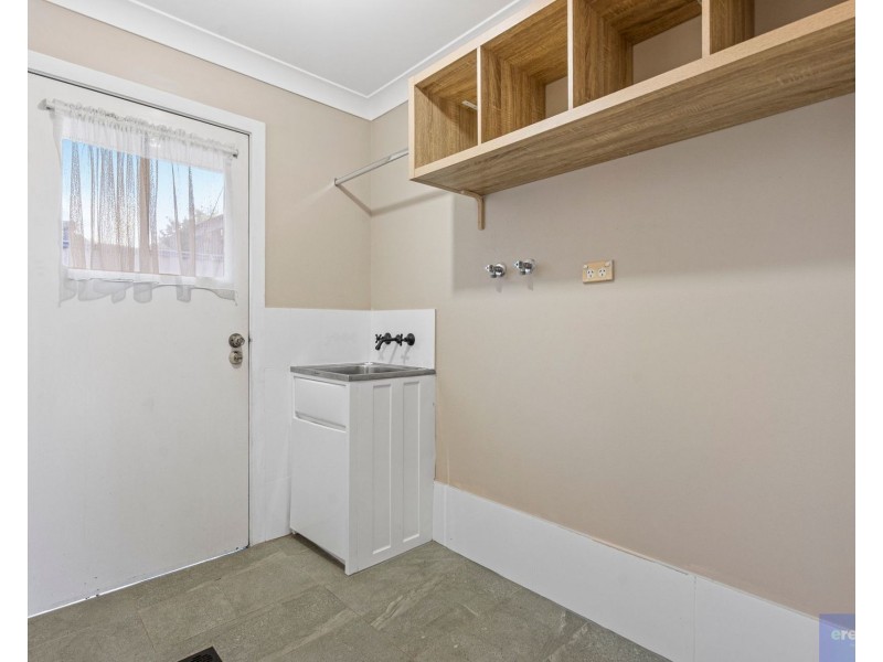 30 Leighton Drive, Edens Landing QLD 4207