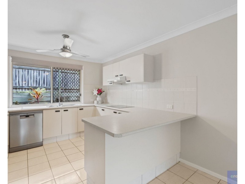 2 Leighton Drive, Edens Landing QLD 4207