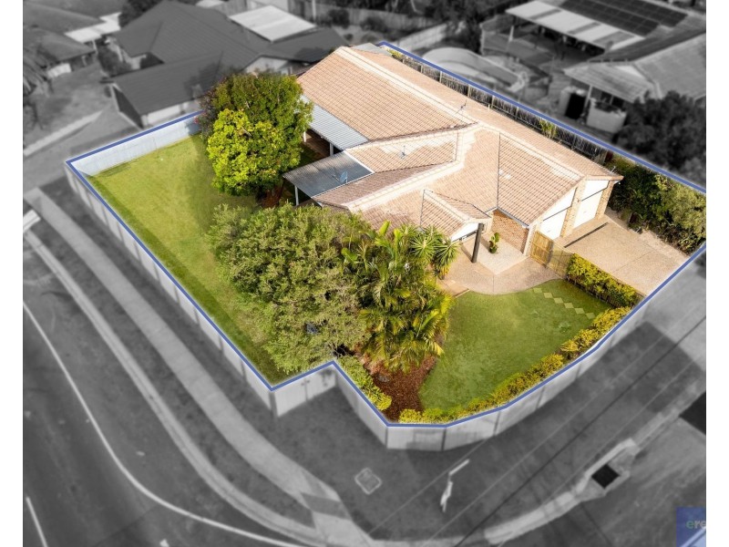 2 Leighton Drive, Edens Landing QLD 4207