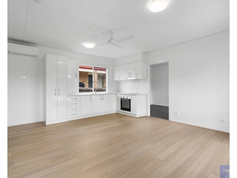 42 Avonmore Street, Edens Landing QLD 4207