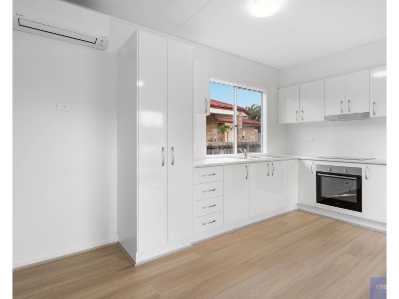 42 Avonmore Street, Edens Landing QLD 4207