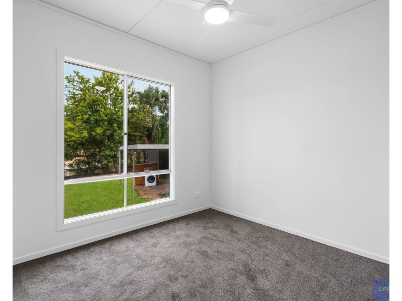 42 Avonmore Street, Edens Landing QLD 4207