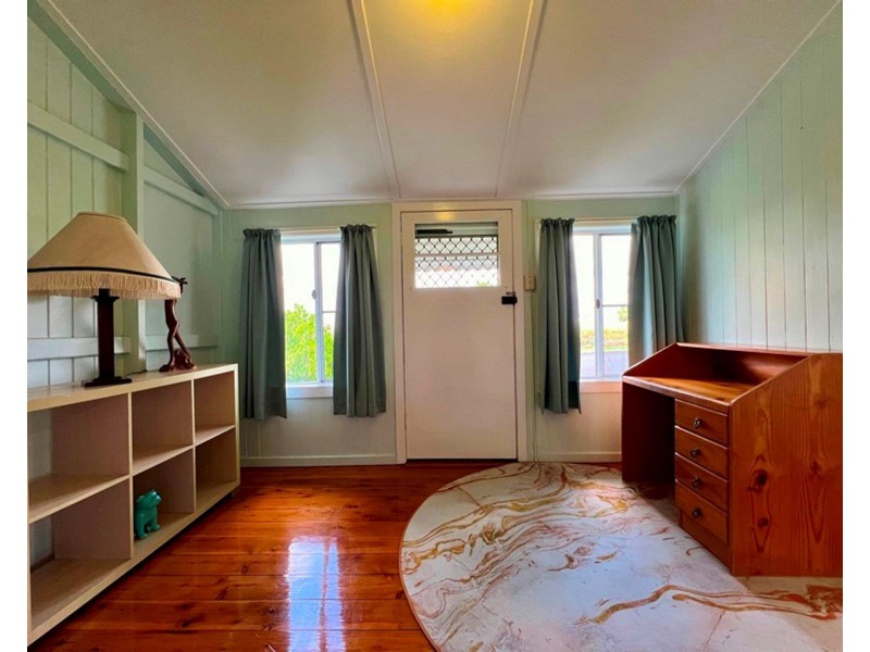 17 Royd Street, Wandoan QLD 4419