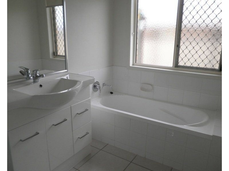 17 Campbell Street, Chinchilla QLD 4413