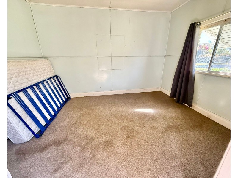 4 Castle Street, Chinchilla QLD 4413