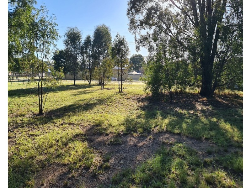 76 BOYD STREET, Chinchilla QLD 4413